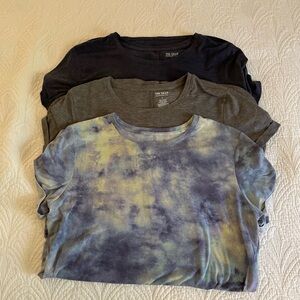 Tek Gear Tie-Dye and Solid T-Shirt Trio